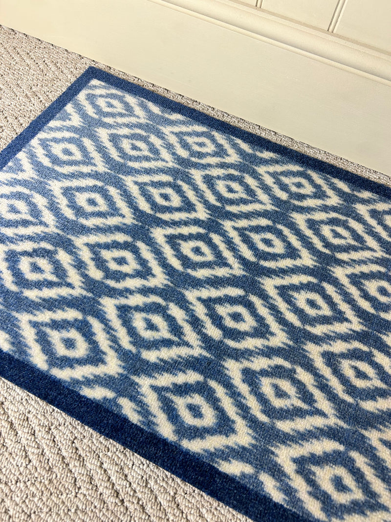 Large pecan brown round glaze table lamp linen shade