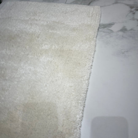 Off white cream washable bath mat bathroom buddy Hug Rug 80x50