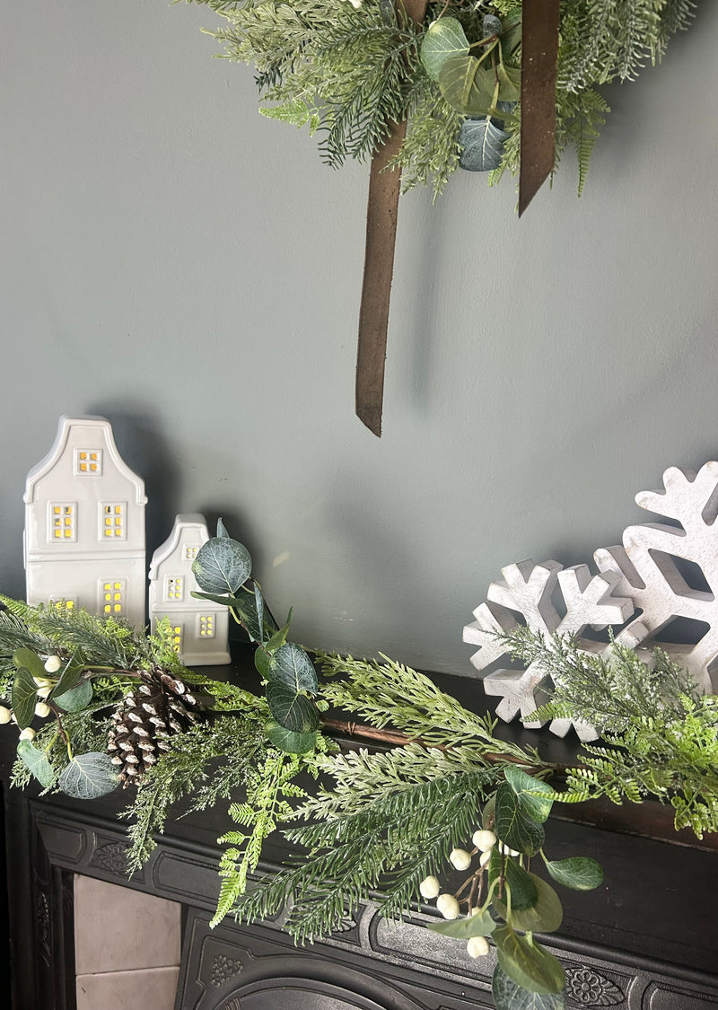Woodland forest foliage garland 150cm