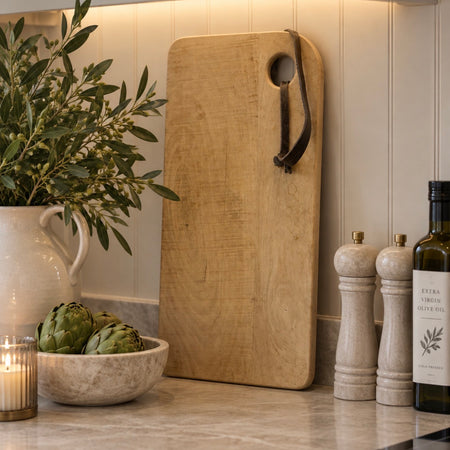 Store seconds chopping board light wood
