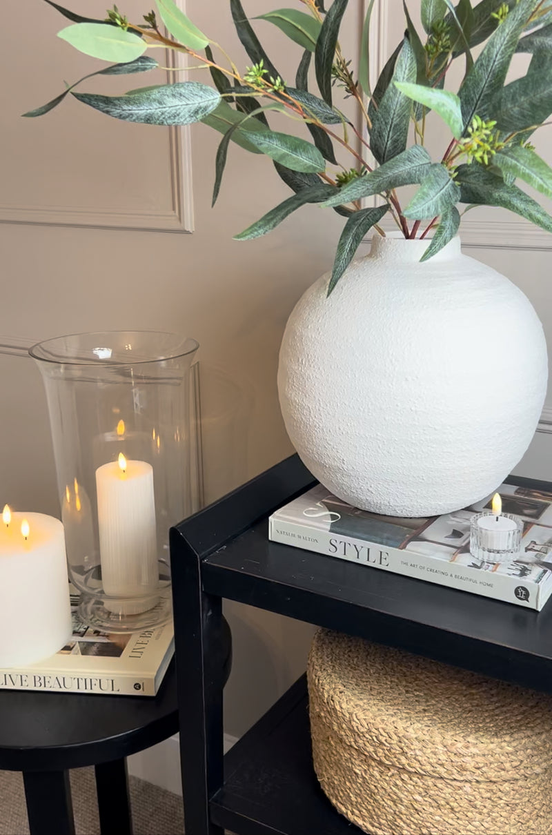 Tiber Matt white textured round vase