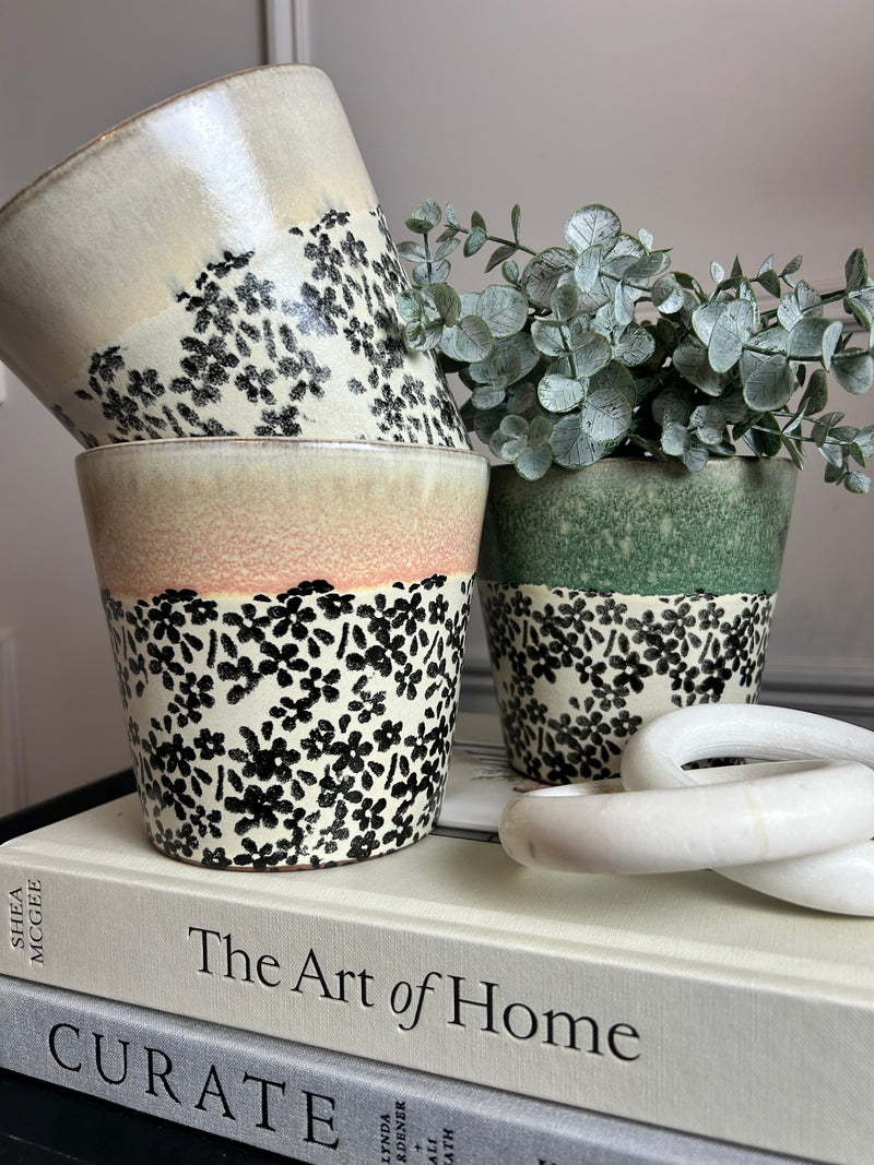 Pretty Floral Pattern Terracotta Plant Pots 3 colours styles