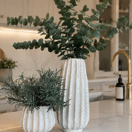 Osmington textured off white plant pot 14cm