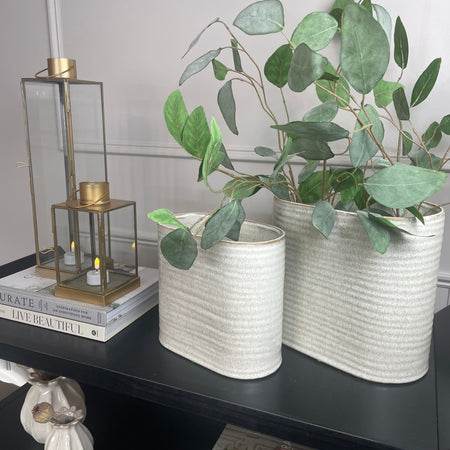 Brushed brass gold simple lanterns