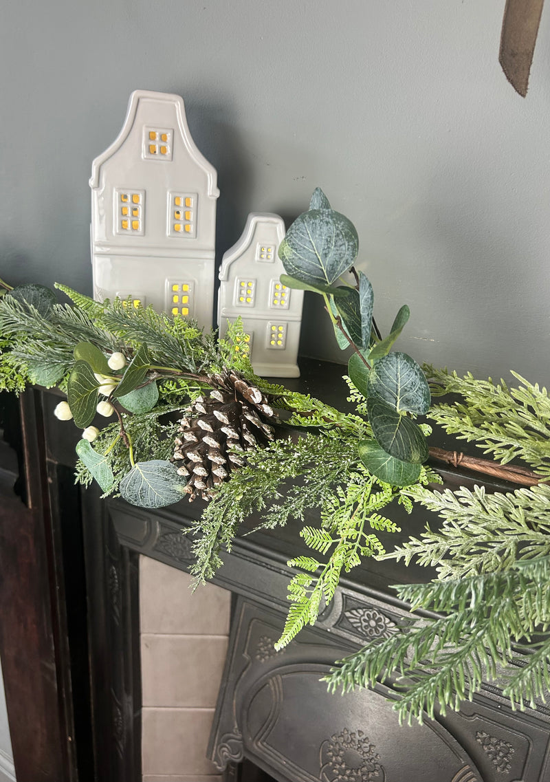 Woodland forest foliage garland 150cm