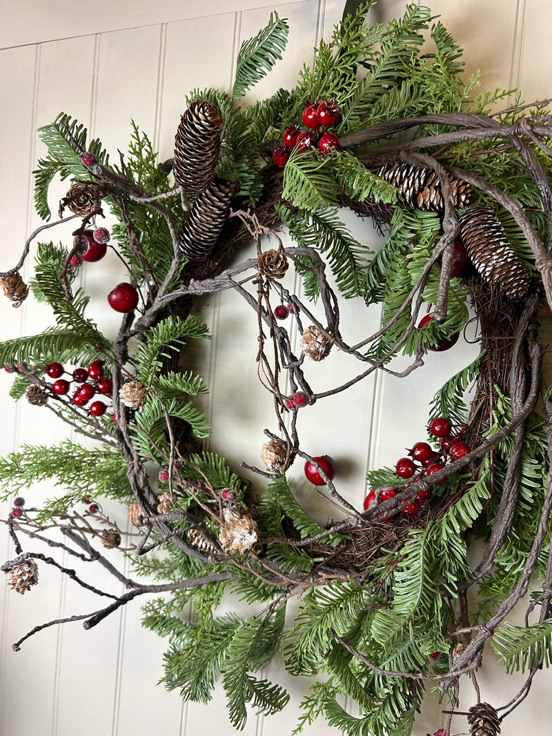 Large 80cm berry twig foliage wreath