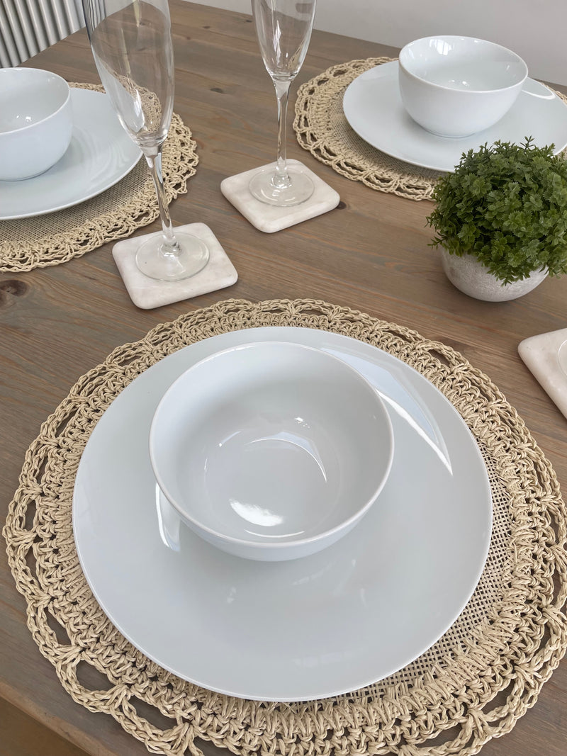 Set of 4 natural linen and crochet placemats