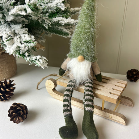 Sitting Wooly Green Santa Gonk