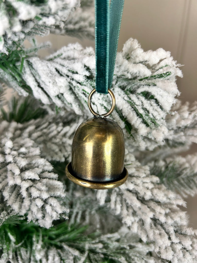 Cromwell Set of 3 Gold Bells on green Velvet Ribbon