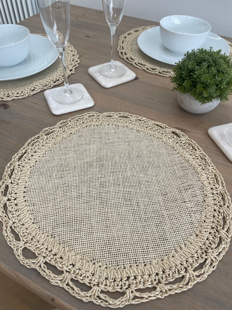 Set of 4 natural linen and crochet placemats