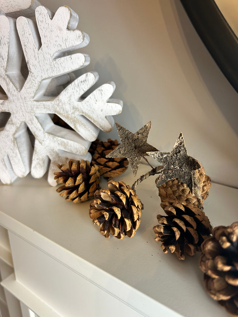 Pine cone star garland 140cm