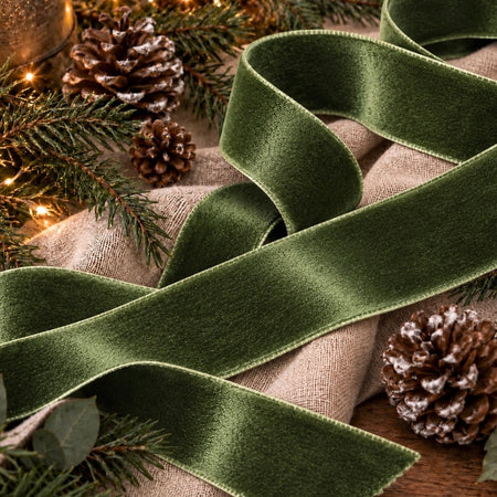 1 metre Green thick velvet ribbon
