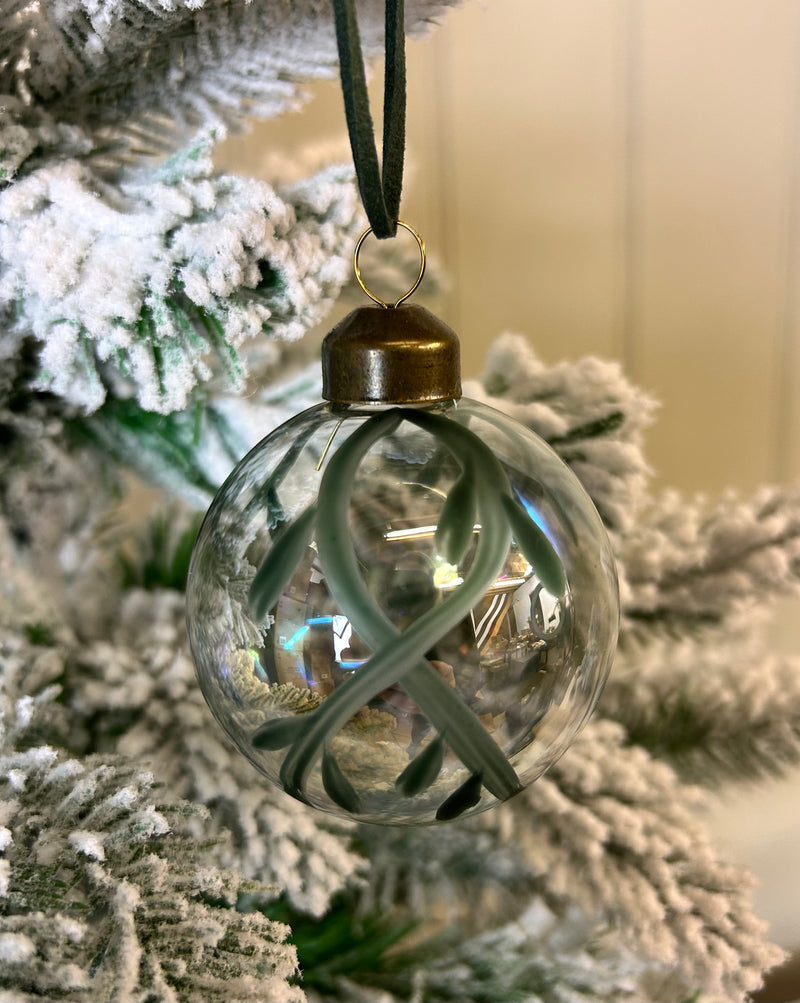 Glass mistletoe hand painted hanging bauble 6cm
