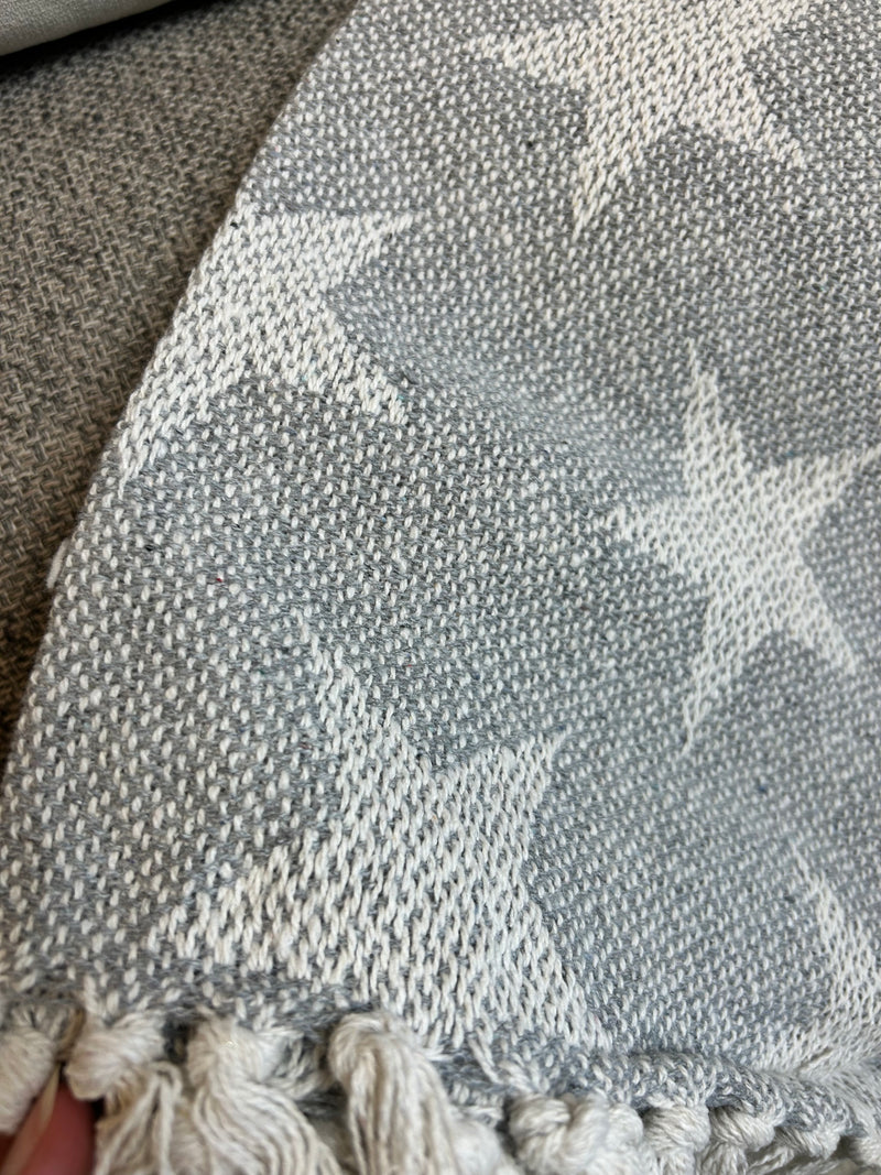 Grey white star recycled cotton throw 130x150