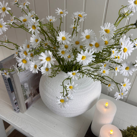 White bunch of daisy daisies 72cm