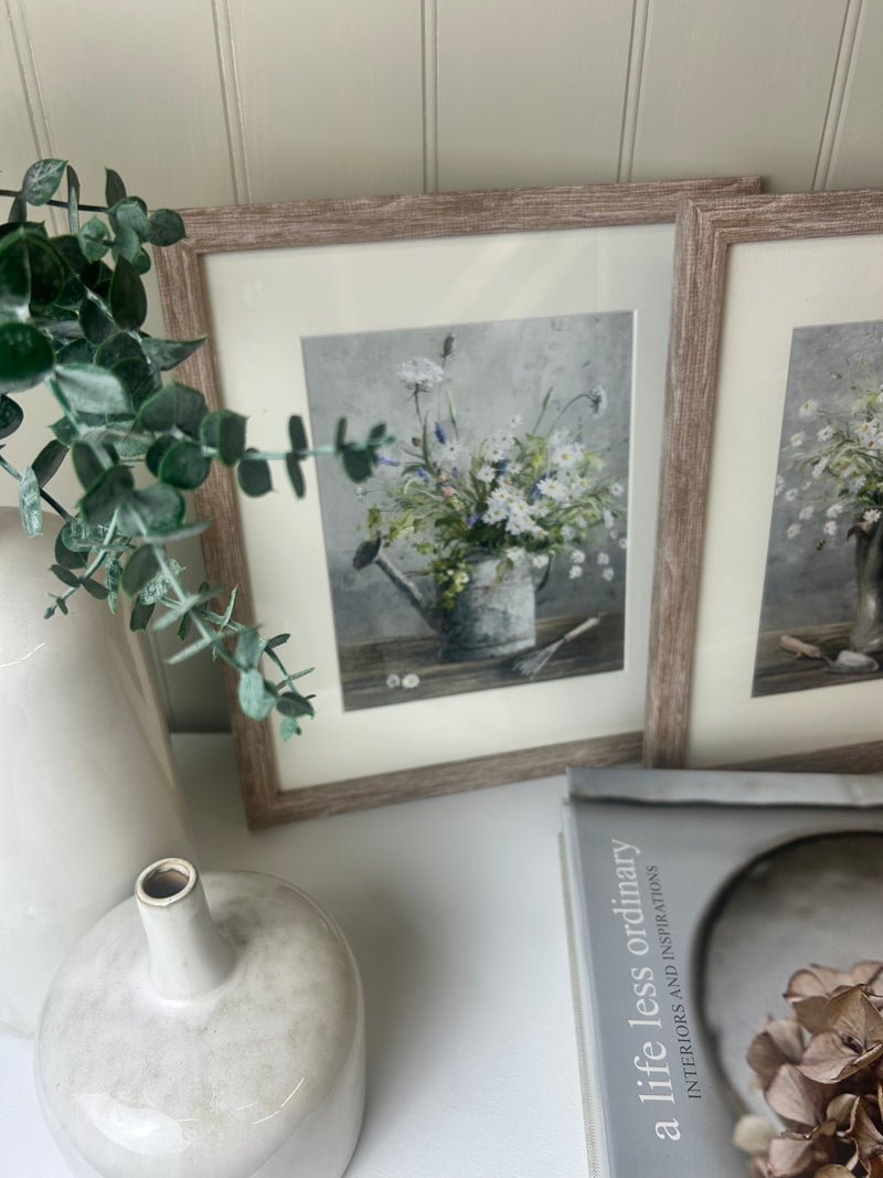 Pretty garden flower framed glazed mounted wall art picture 2 styles