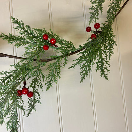 Shorter berry fir pine Norfolk garland 85cm