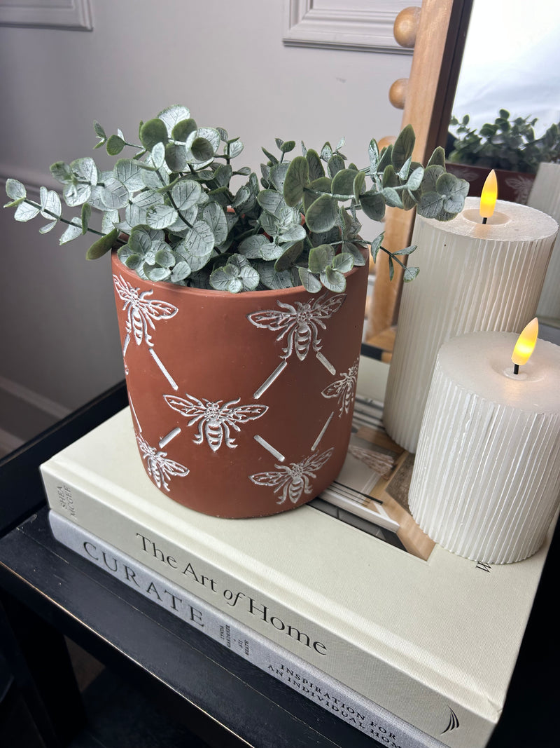 Large terracotta bee design plant pot