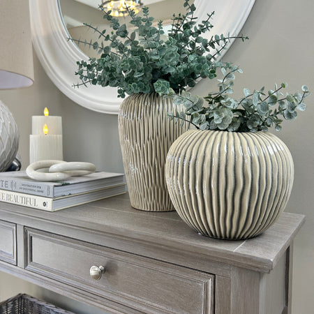 Ribbed tall chunky fleck vase neutral