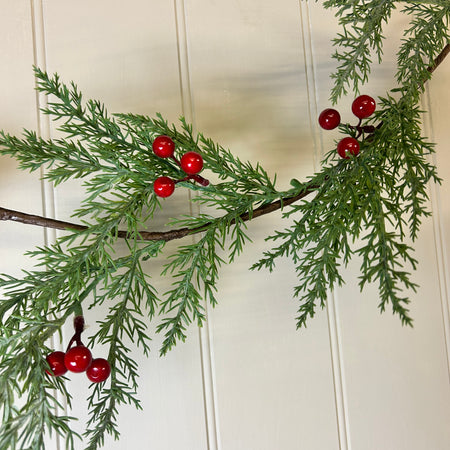Shorter berry fir pine Norfolk garland 85cm