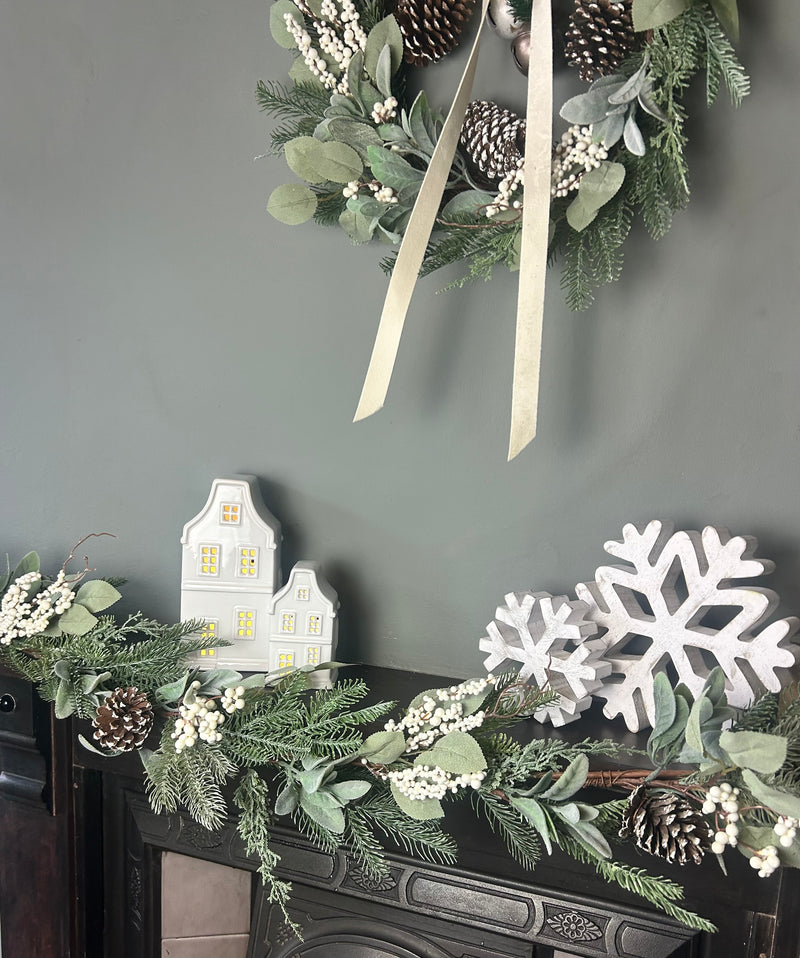 Snowberry foliage garland 150cm