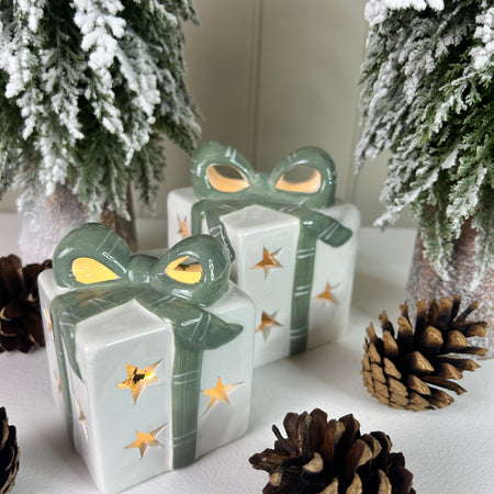 LED White Ceramic Light up Present With Green Bow, 2 Sizes