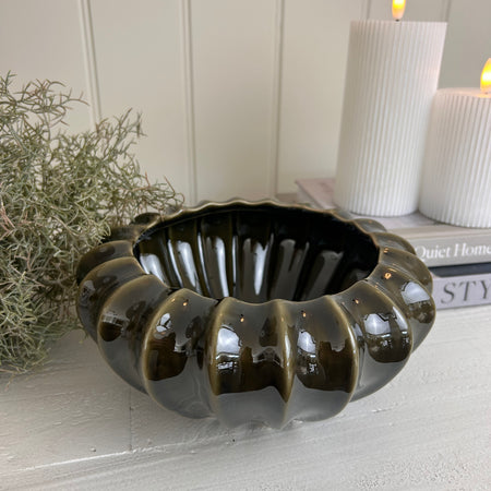 Fluted Edge Green vase bowl Planter