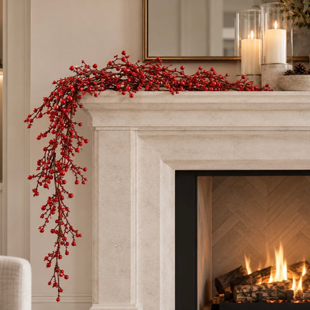 Trailing berry full red garland 100cm