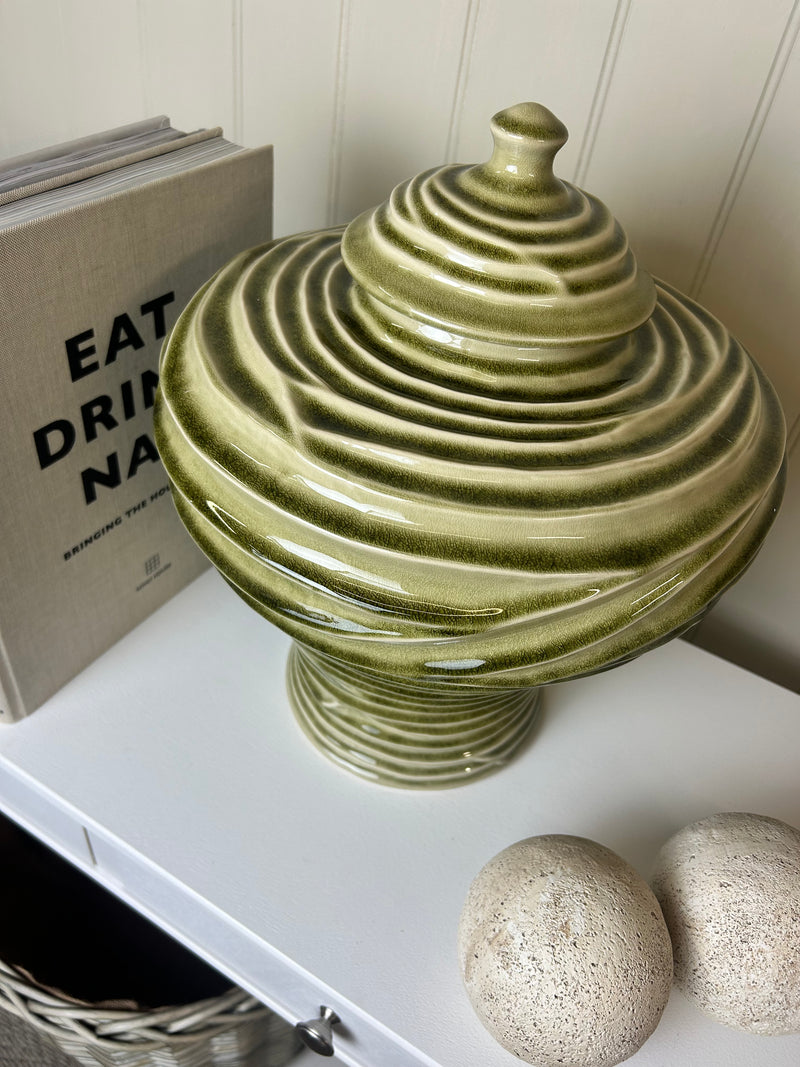 Ceramic green ripple ginger jar vase