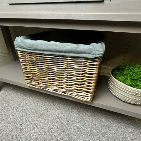 Dark weave wicker lined unlined basket square