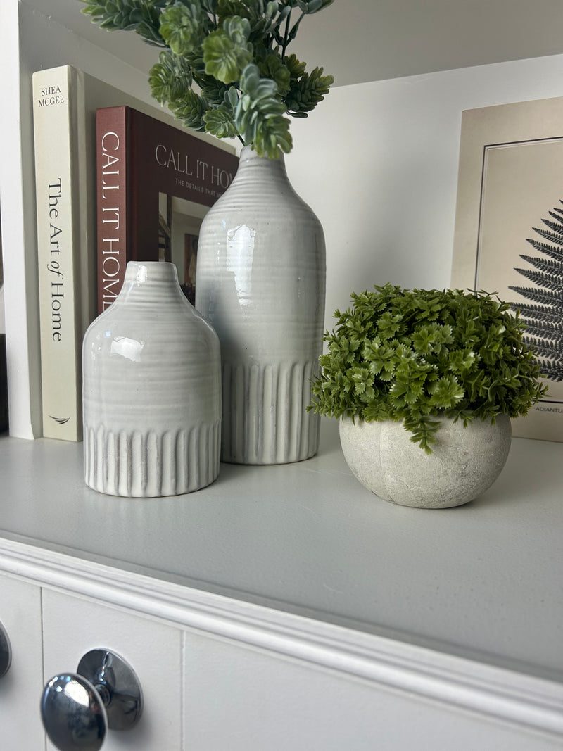 White ribbed bottle vase 2 sizes