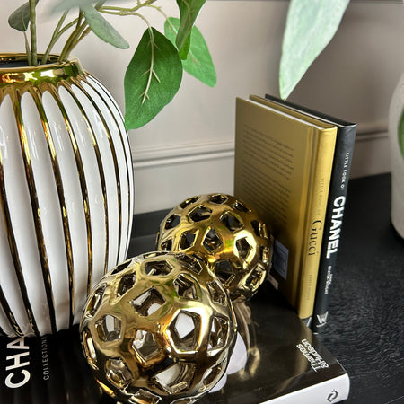 Gold round decorative ball 13cm