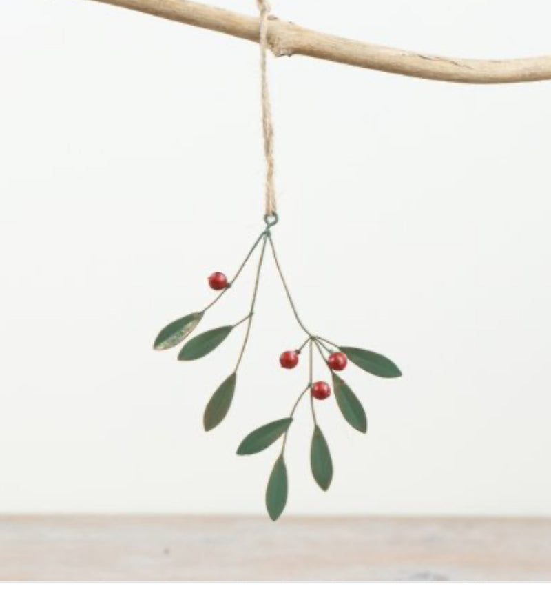 Metal Red berry mistletoe hanging sprig 15cm