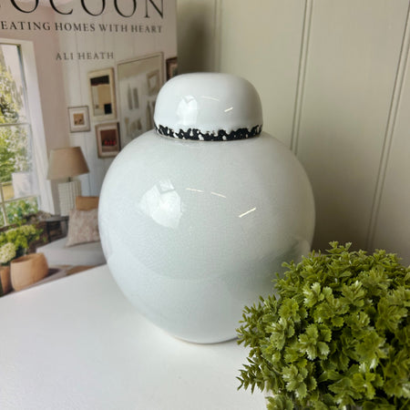 Off White distressed ginger jar lidded round bulbous