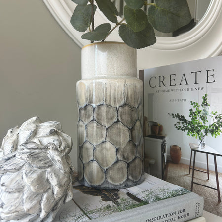Reactive glaze vase