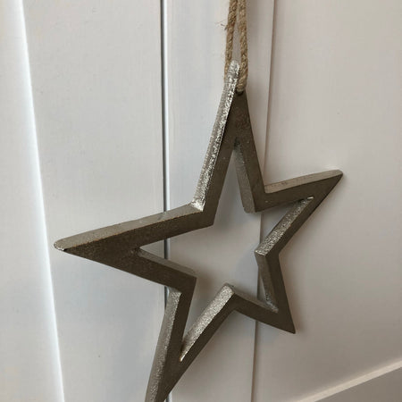 Hammered metal hanging star 2 sizes