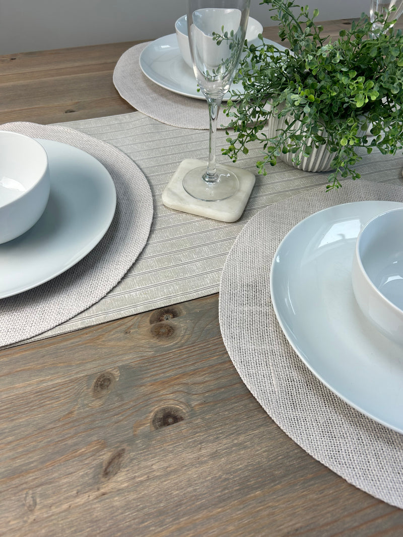 Set of 4 Off White Round Jute placemats