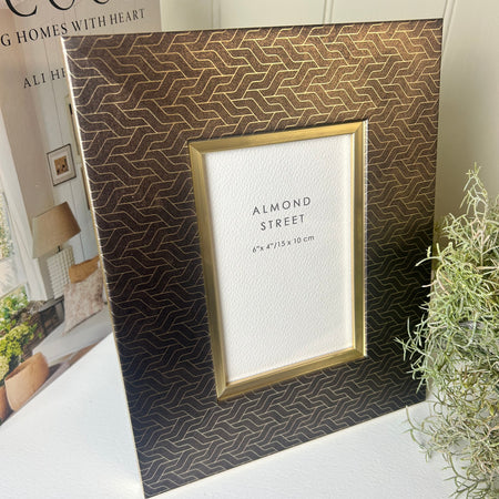 Brown and gold textured print photo frame 4x6