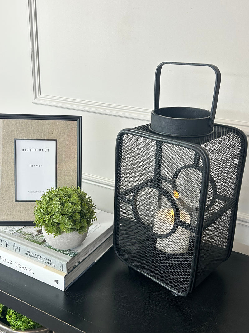 Black Geometric mesh Lantern Candle Holder