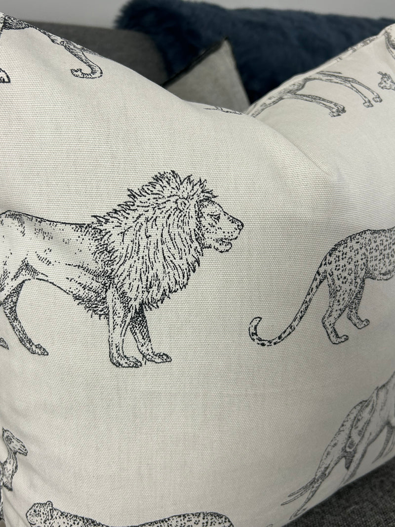 Animal safari neutral cushion 45cm