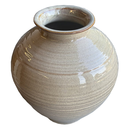 Textured round shaped vase