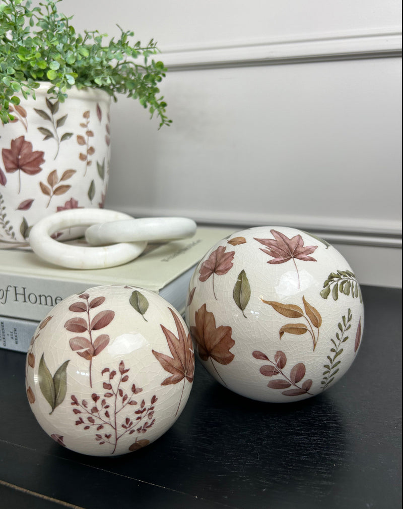 Set of two ceramic autumn decorative balls