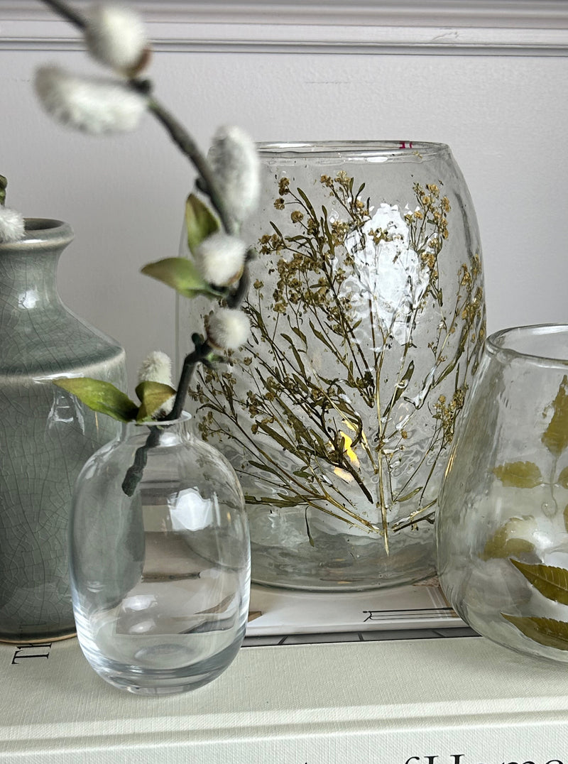 Dried flower recycled glass vase 17cm