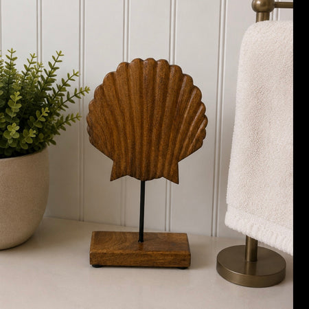 Wooden shell on stand 23cm