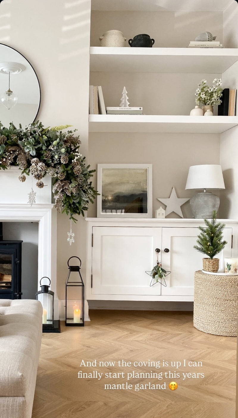 Off white ceramic chunky star