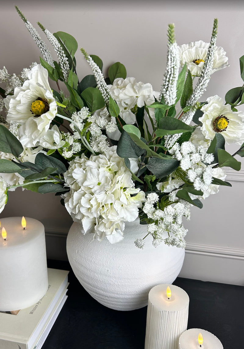 Bouquet arrangement 7 hydrangea eucalyptus Veronica poppy cows parsley