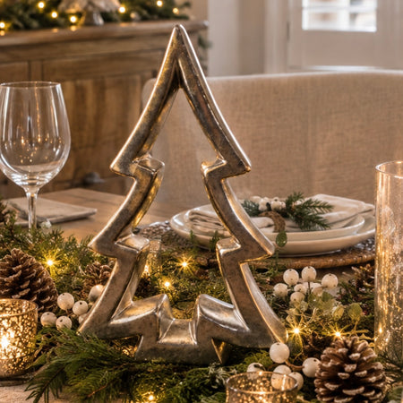 Store seconds silver tree