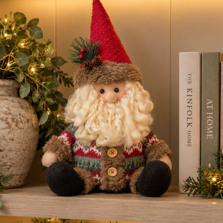 Sitting Santa gonk traditional