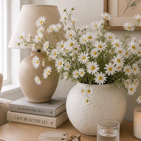 White bunch of daisy daisies 72cm