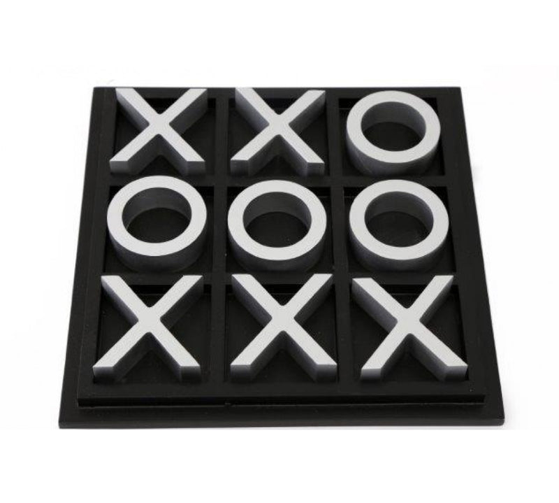 Wooden decorative tic tac toe noughts and crosses